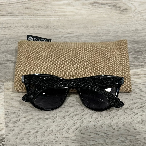 Peepers Siaga Women’s Rhinestone Reading Sunglasses Black Caliente Sun +2.50 - Picture 2 of 7